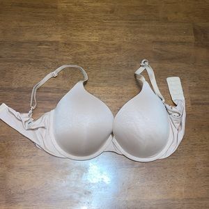 Victoria’s Secret bra 34DD padded perfect coverage  beige